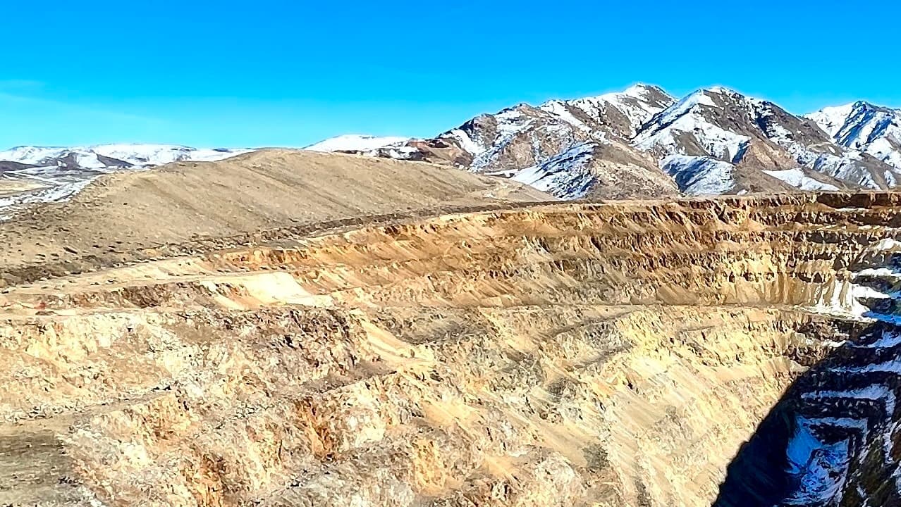 Zurück zum Debasement-Trade: Goldaktien wie Kinross Gold, Lahontan Gold und Newmont werden davon profitieren!